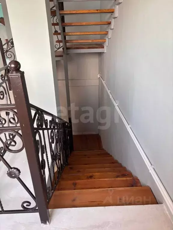 4-к кв. Курская область, Курчатов Молодежная ул., 24 (244.9 м) - Фото 1