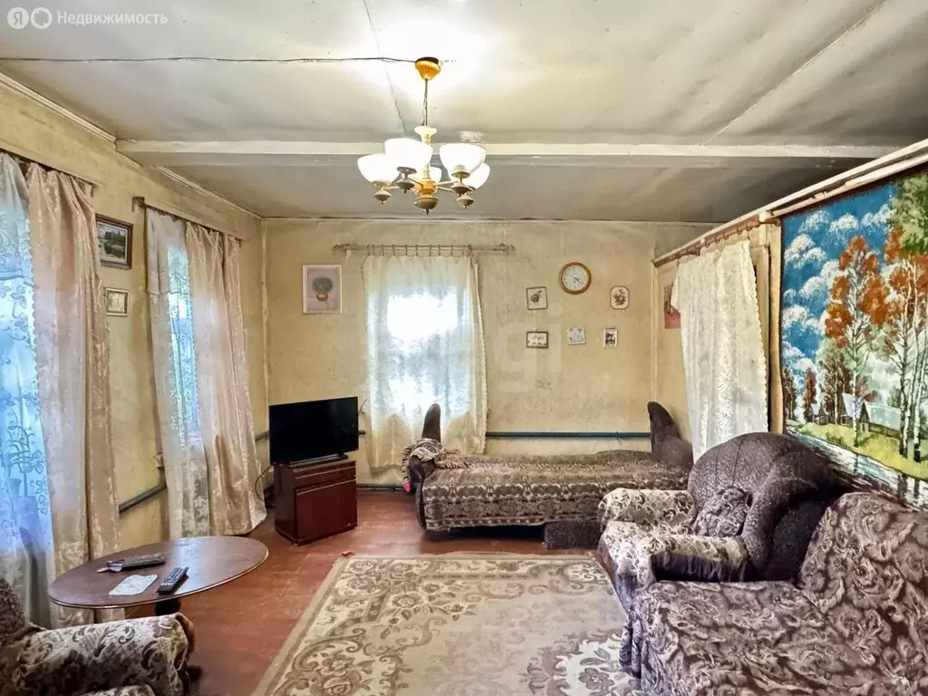 Дом в посёлок городского типа Радица-Крыловка, переулок Халтурина ... - Фото 1