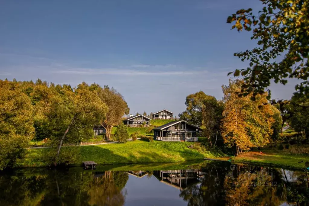 Дом в Калужская область, Перемышльский район, Песочня с/пос, с. ... - Фото 2