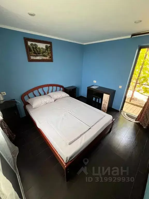 Комната Краснодарский край, Геленджик ул. Красных Партизан, 33А - Фото 1