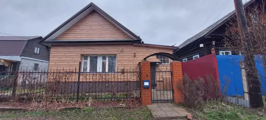 Дом в Пермский край, Пермь Пеньковая ул., 2В (120 м) - Фото 1