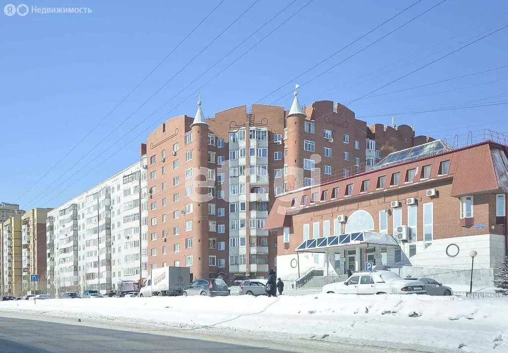 2-комнатная квартира: Тюмень, улица Мельникайте, 136к1 (71 м) - Фото 1