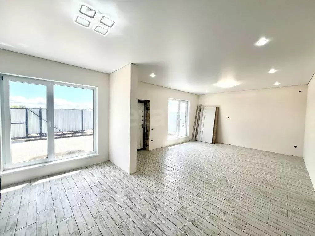 Дом в Краснодарский край, Ейск Ивановская ул. (100 м) - Фото 2