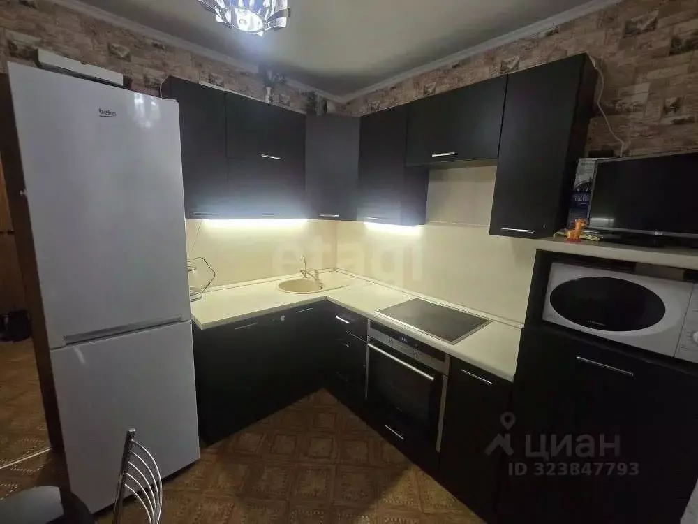 1-к кв. Тюменская область, Тюмень Широтная ул., 128а (40.2 м) - Фото 2