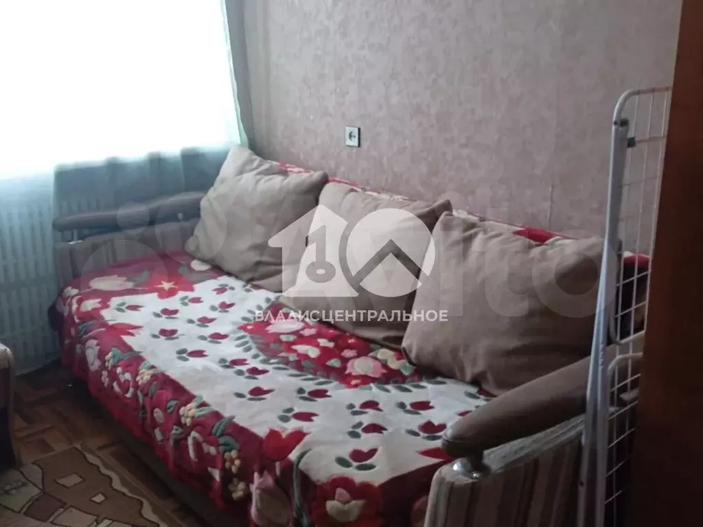 Комната 15 м в 3-к., 2/5 эт. - Фото 1
