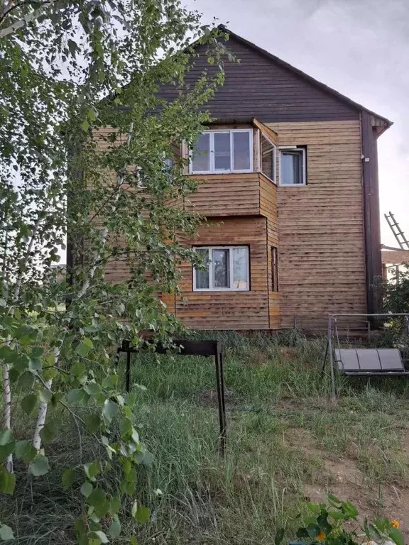 Дом в Саха (Якутия), Якутск ул. Мархинская, 68/1 (126 м) - Фото 1