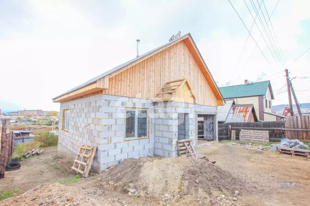 Дом в Бурятия, Улан-Удэ Амбулаторная ул., 23А (71 м) - Фото 0