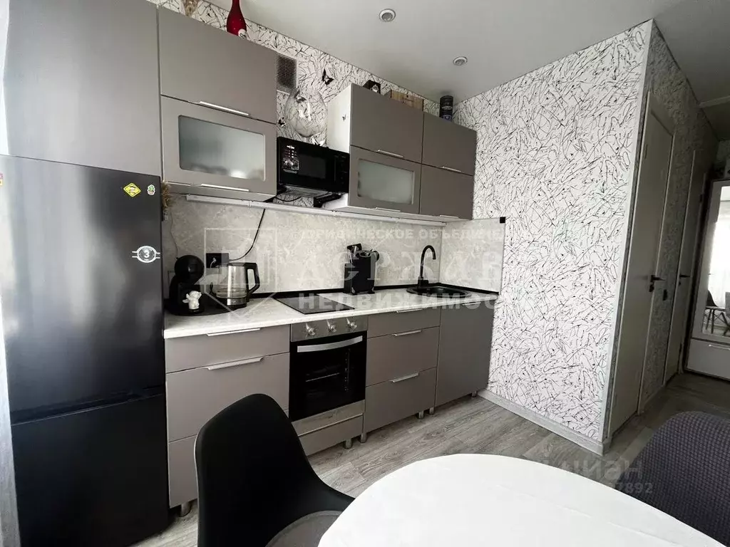 2-к кв. Кемеровская область, Кемерово ул. 1-я Линия, 8 (42.4 м) - Фото 2