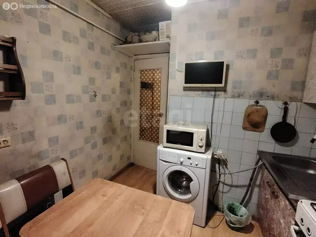 3-комнатная квартира: Алапаевск, улица 3-го Интернационала, 12 (59.1 ... - Фото 2