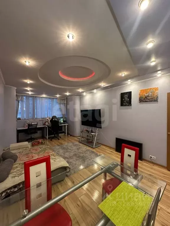 2-к кв. Московская область, Химки ул. Бабакина, 9 (61.0 м) - Фото 2