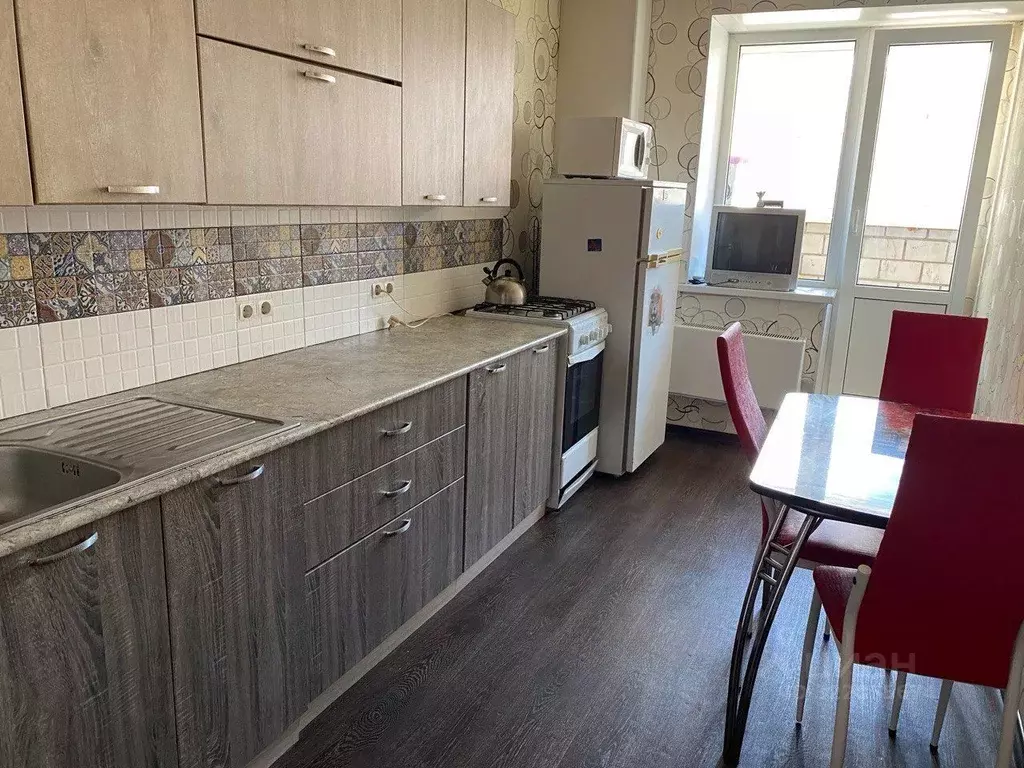 1-к кв. Саратовская область, Саратов ул. Имени Б.Н. Еремина, 3 (38.4 ... - Фото 1