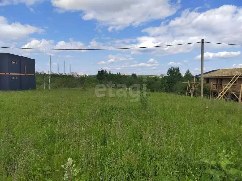 Участок в Вологодская область, Череповец ул. Летняя (10.0 сот.) - Фото 0