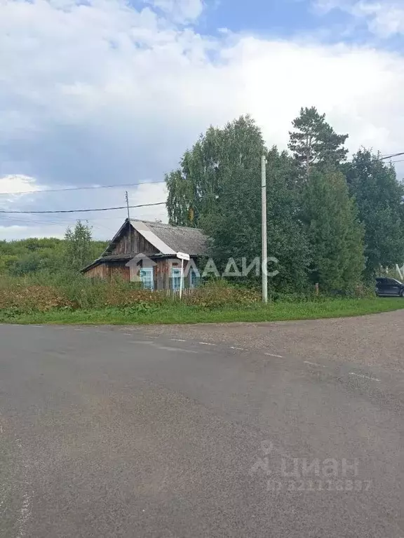 Дом в Кемеровская область, Крапивинский пгт ул. Набережная, 26 (17 м) - Фото 2