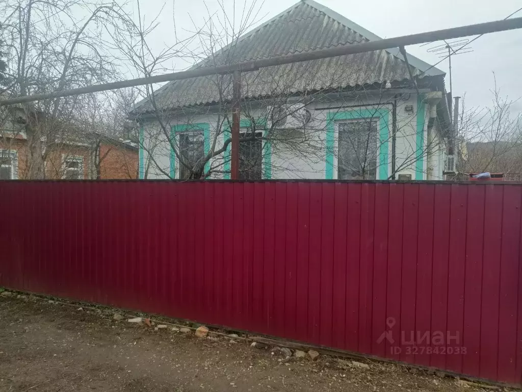 Дом в Краснодарский край, Хадыженск Апшеронский район, ул. Победы, 22 ... - Фото 1