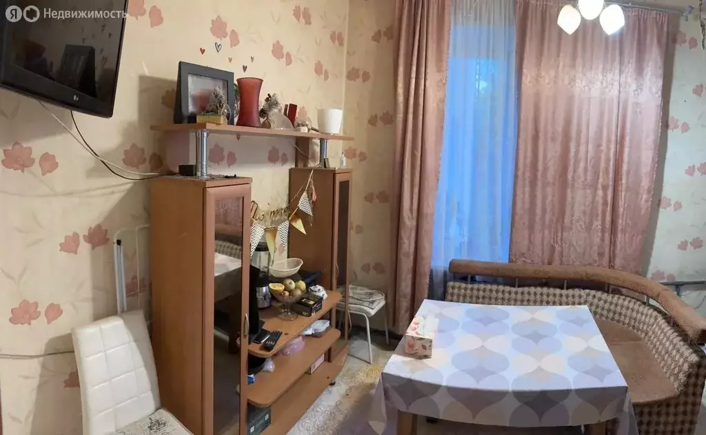 2-комнатная квартира: Санкт-Петербург, улица Белоусова, 18к1 (60.9 м) - Фото 2