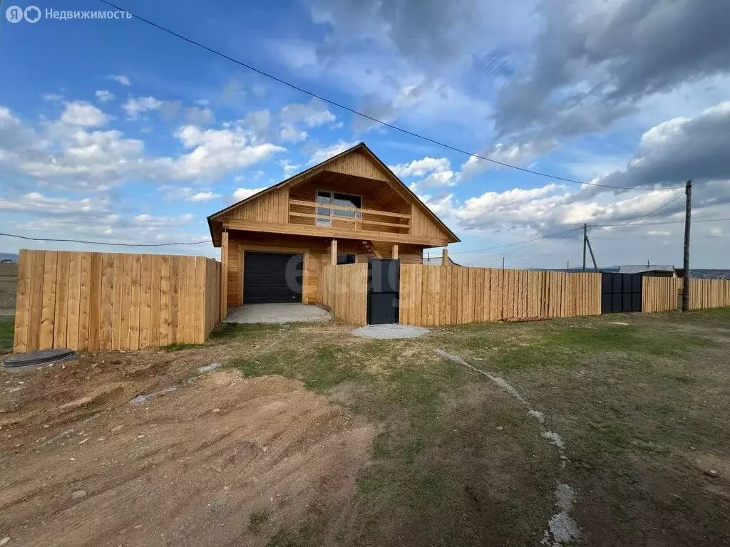 Дом в Эрхирик, улица 70 лет Победы (168 м) - Фото 1