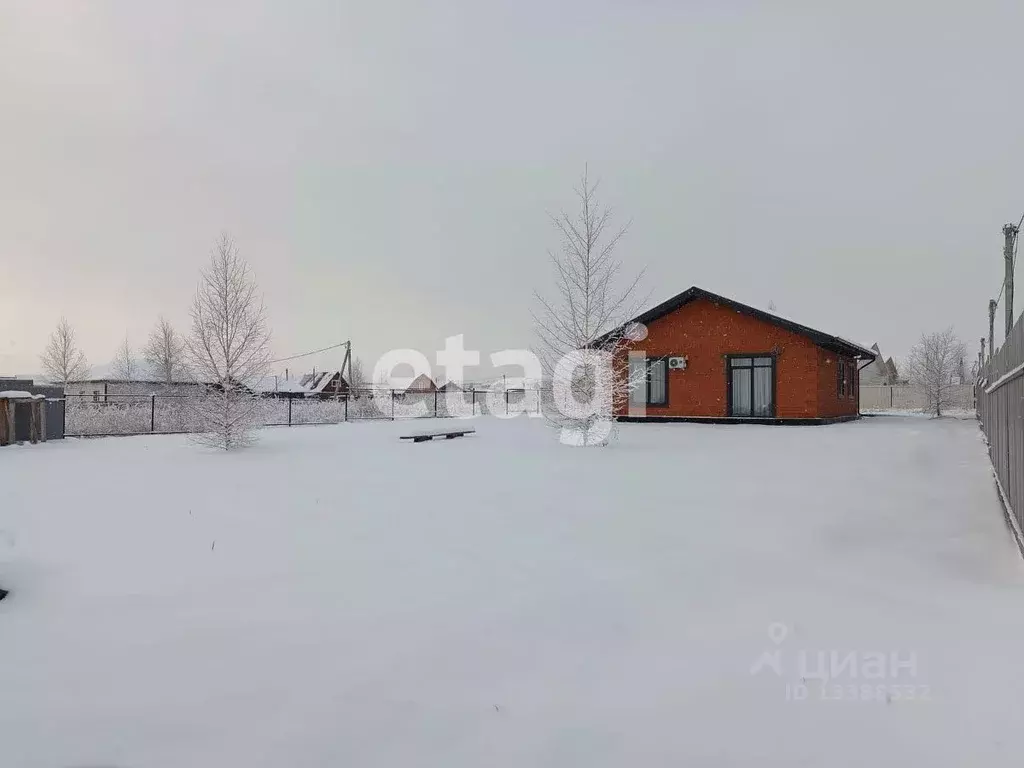 Дом в Красноярский край, Емельяновский район, Шуваевский сельсовет, ... - Фото 1