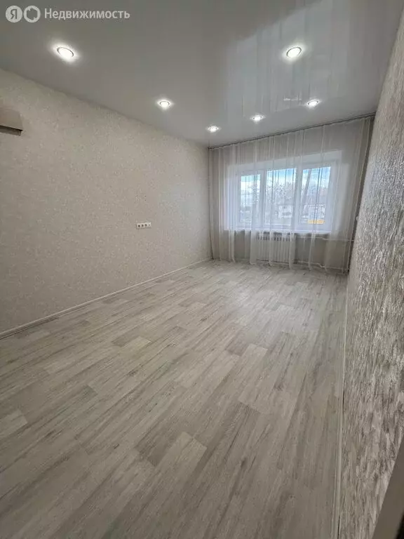 2-комнатная квартира: Запрудное, Юбилейная улица, 7 (40 м) - Фото 1