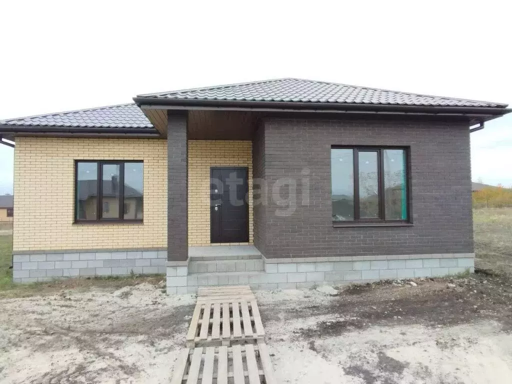 Дом в рабочий посёлок Разумное, улица Магнолии (110 м) - Фото 2