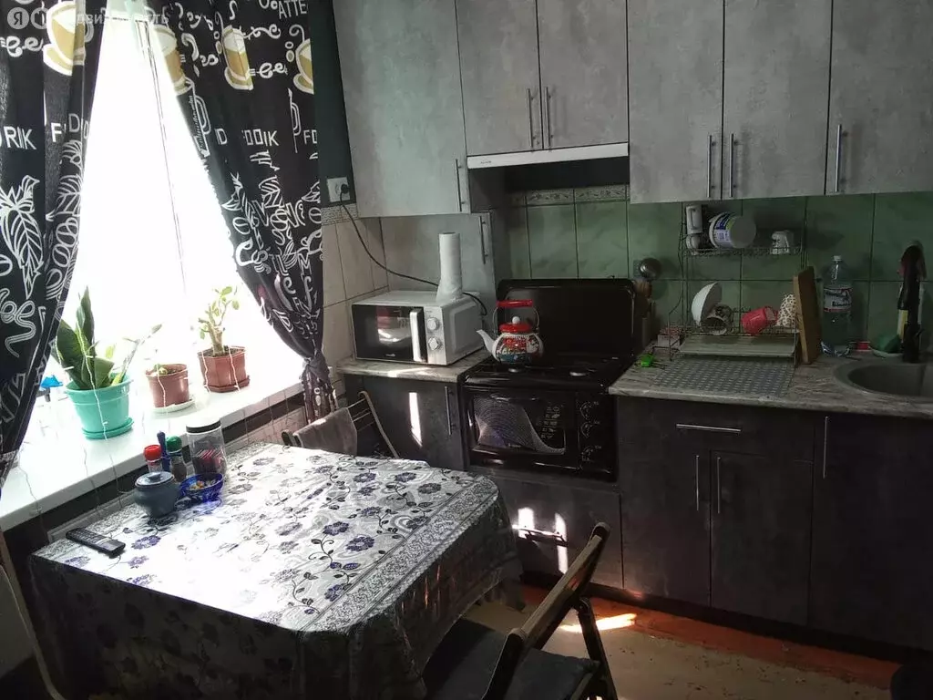 2-комнатная квартира: поселок Долотинка, Заводская улица, 14 (41.1 м) - Фото 0