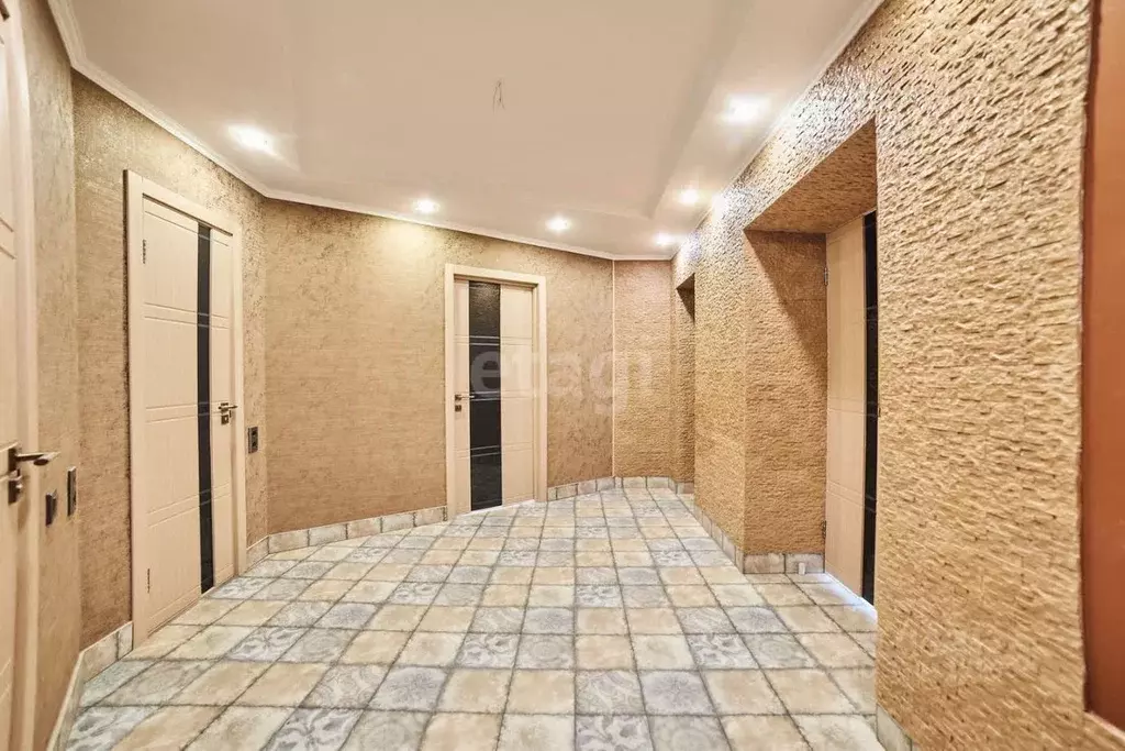 2-к кв. Башкортостан, Стерлитамак ул. Артема, 102 (81.9 м) - Фото 1
