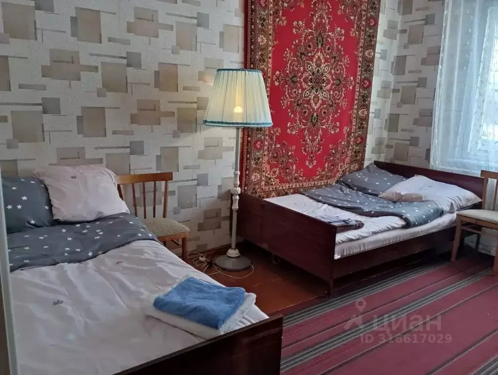 2-к кв. Мурманская область, Кировск Ленинградская ул., 23 (52.0 м) - Фото 0