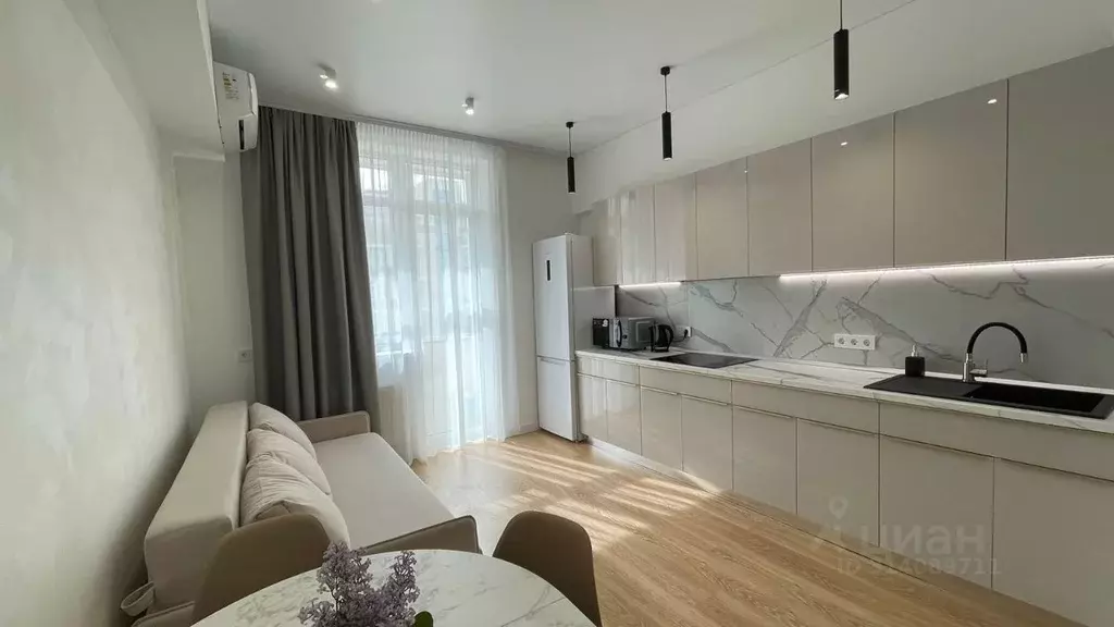 1-к кв. Крым, Евпатория ул. Полупанова, 27Ж (50.0 м) - Фото 1