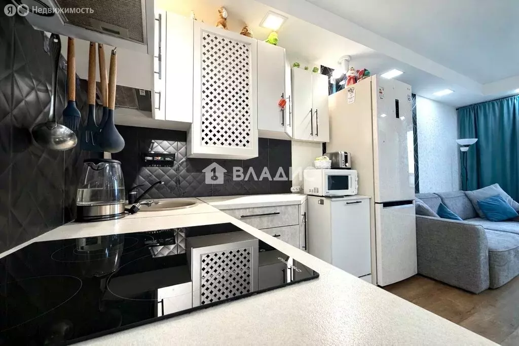 3-комнатная квартира: Петрозаводск, улица Чапаева, 50 (45 м) - Фото 2