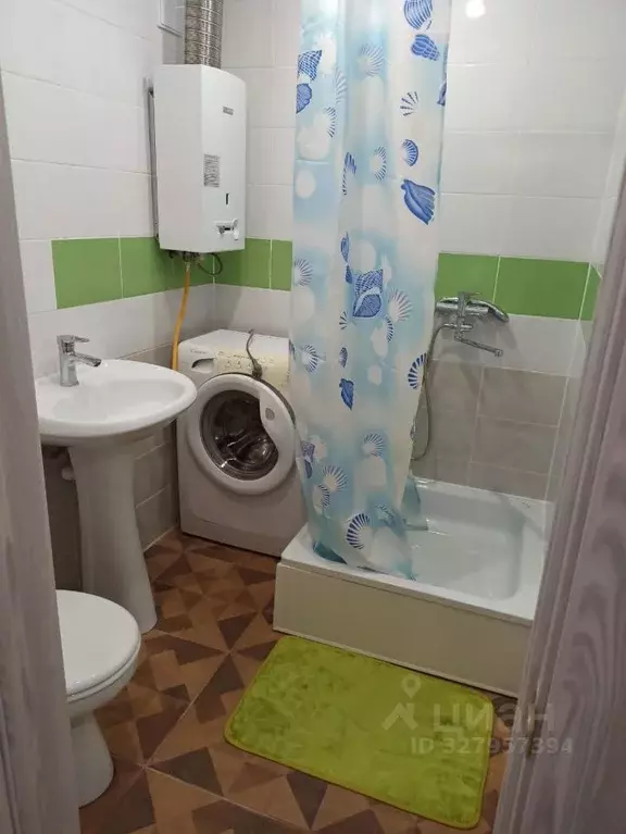 1-к кв. Волгоградская область, Волгоград ул. Землянского, 1 (32.0 м) - Фото 1