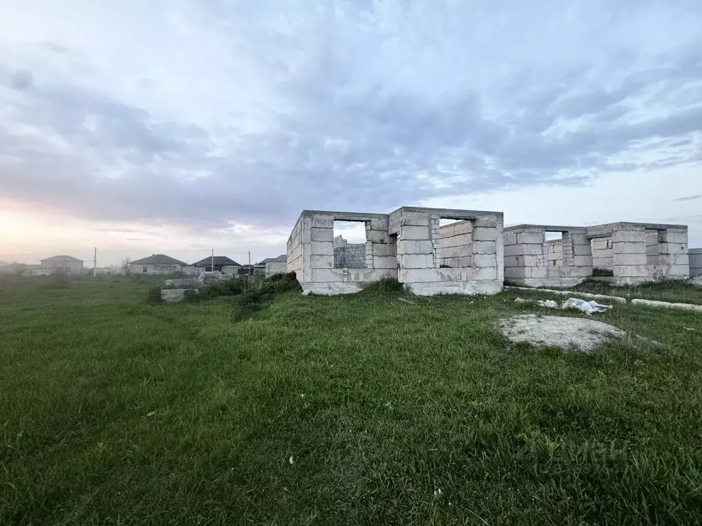 Участок в Кабардино-Балкария, Чегем ул. Х.Ш. Шортаева (6.0 сот.) - Фото 0