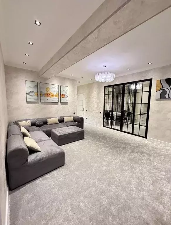 2-к кв. Краснодарский край, Сочи Центральный мкр, ул. Театральная, 11 ... - Фото 1