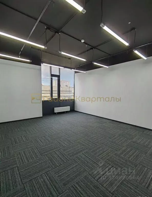 Офис в Алтайский край, Барнаул ул. Челюскинцев, 82 (32 м) - Фото 1