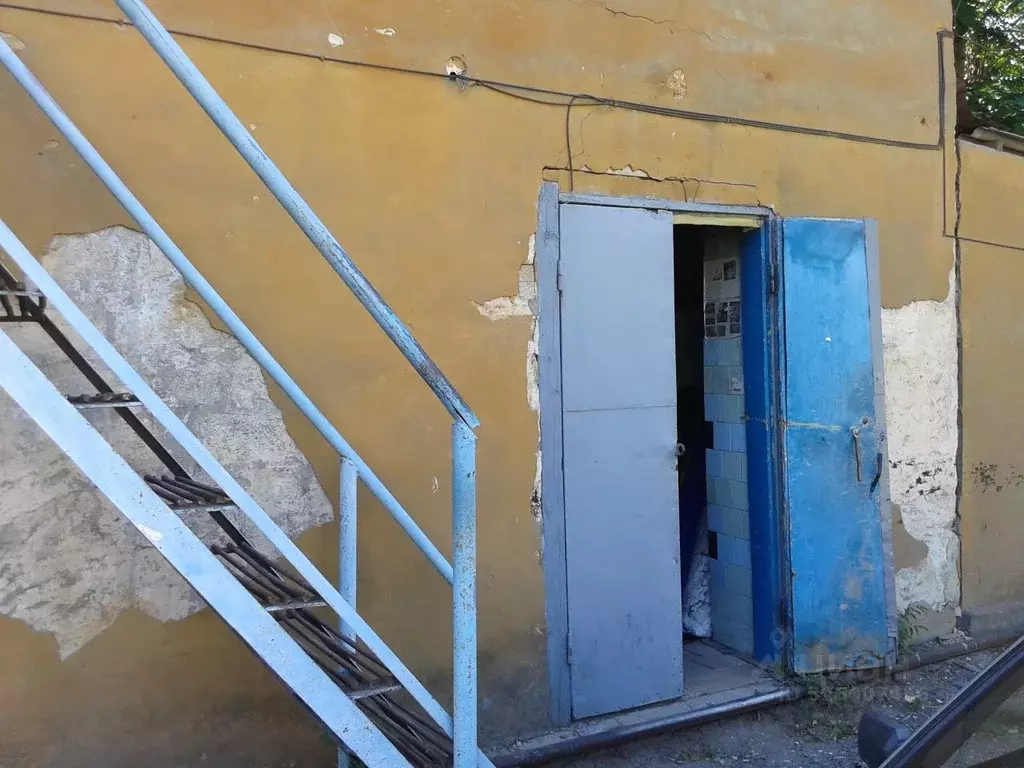 Помещение свободного назначения в Дагестан, Кизляр ул. Карла Маркса, ... - Фото 1