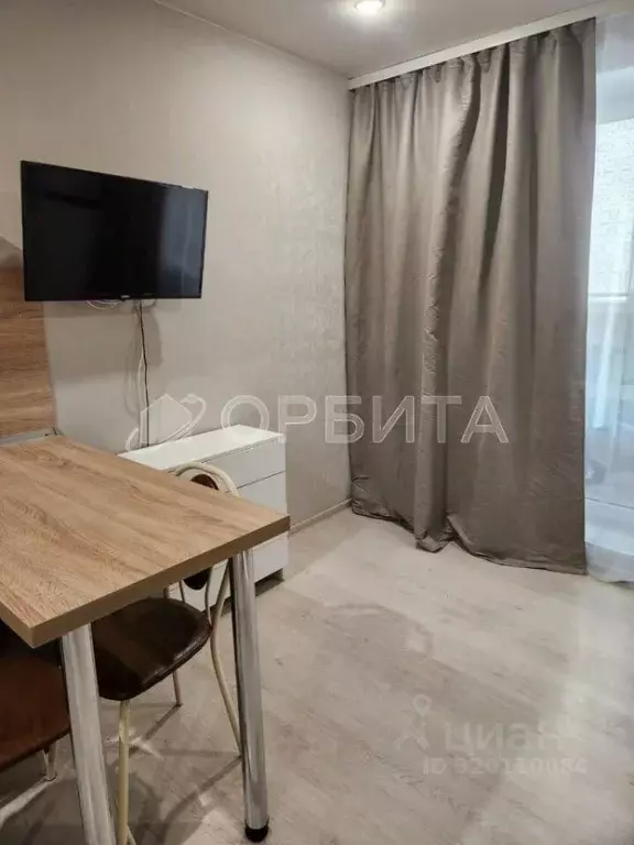 Студия Тюменская область, Тюмень ул. Тимофея Чаркова, 28 (20.6 м) - Фото 1