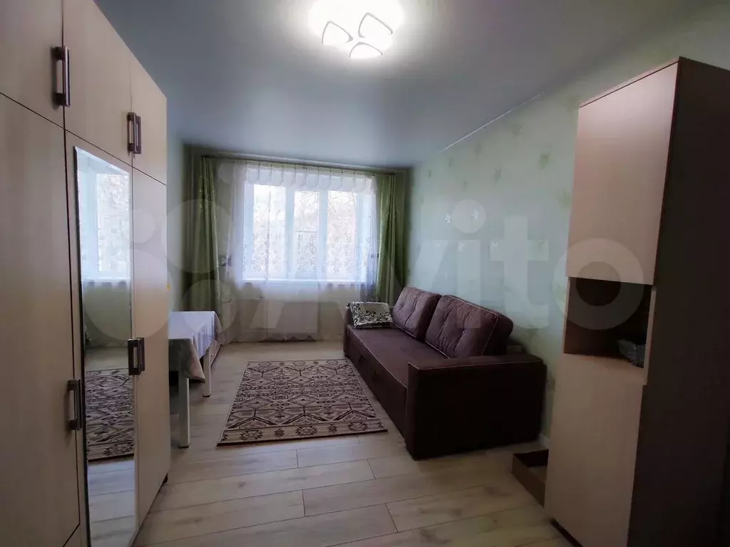 Комната 18 м в 3-к., 3/4 эт. - Фото 0