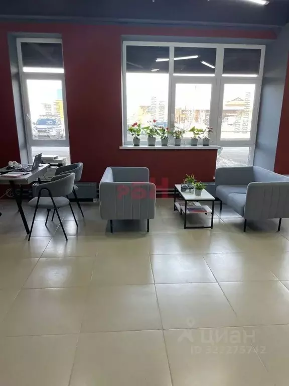 Торговая площадь в Тюменская область, Тюмень ул. Западносибирская, 22 ... - Фото 2