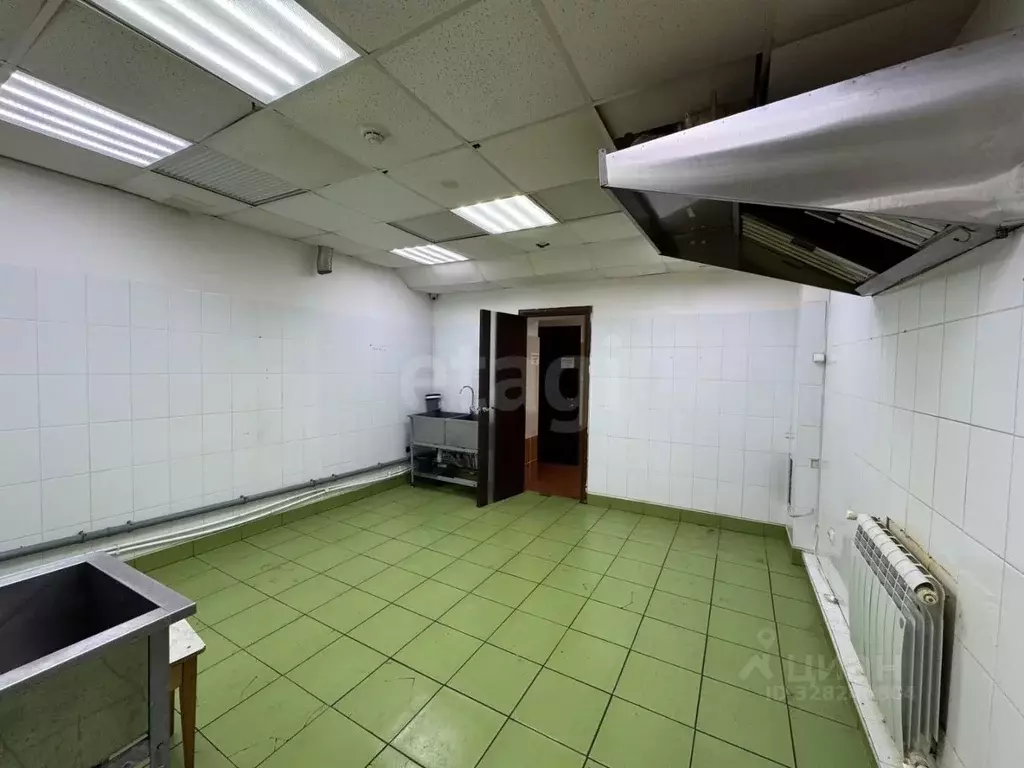 Помещение свободного назначения в Коми, Сыктывкар ул. Водопьянова, 4 ... - Фото 1