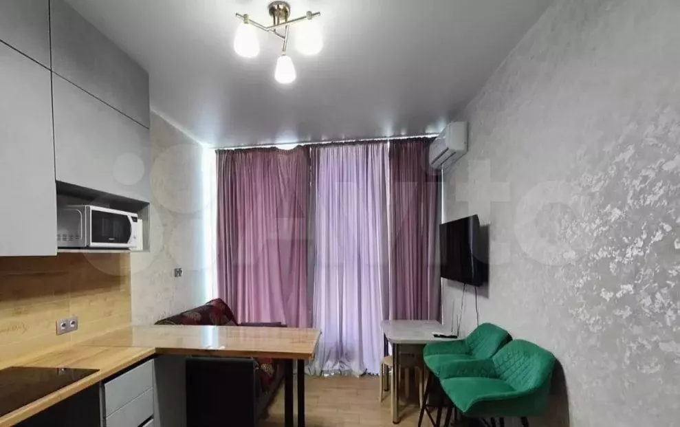Комната 38 м в 1-к., 2/17 эт. - Фото 1