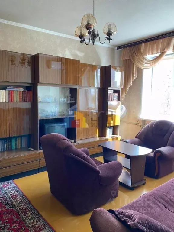 2-к кв. Тульская область, Тула ул. Кирова, 176 (55.0 м) - Фото 0