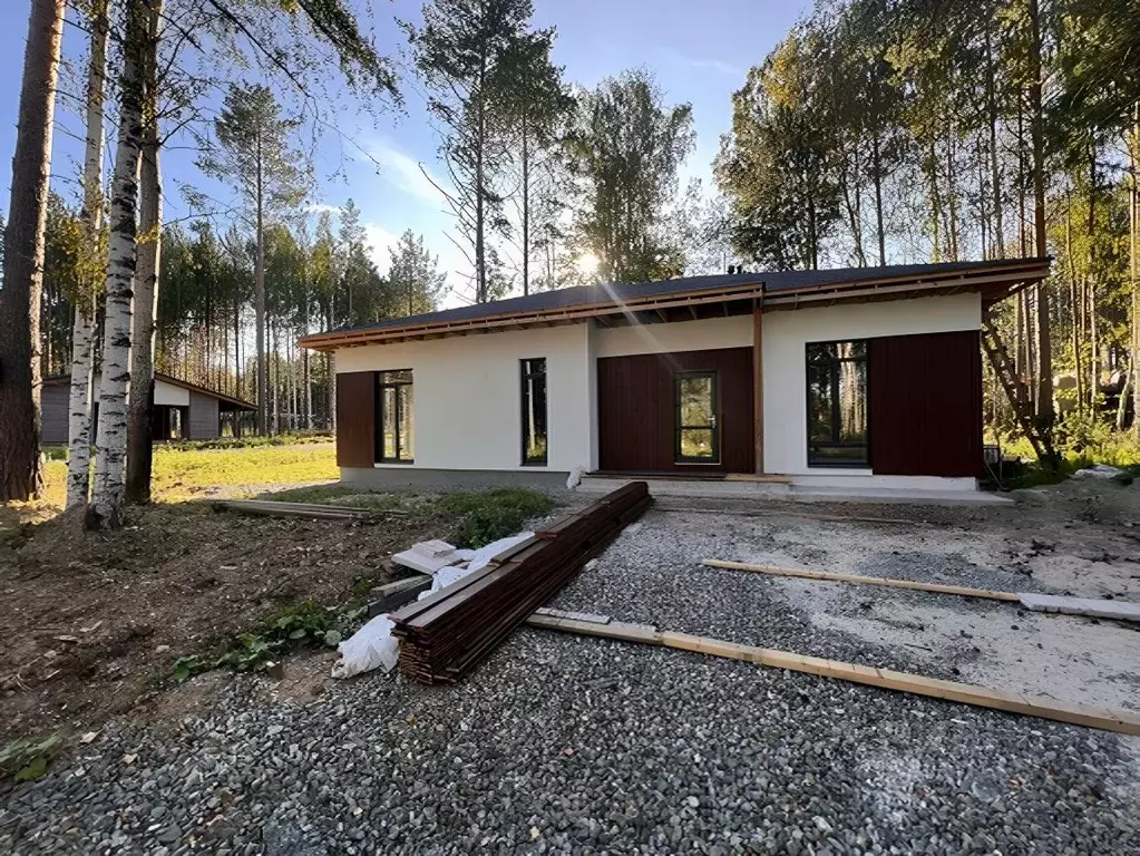 Дом в Свердловская область, Сысертский муниципальный округ, пос. ... - Фото 0
