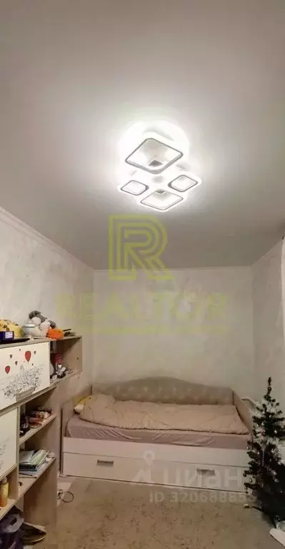 3-к кв. Ростовская область, Красный Сулин Центральная ул. (49.0 м) - Фото 2