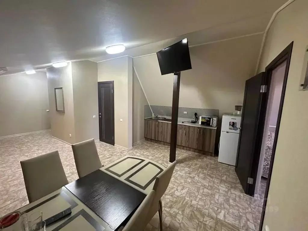 Комната Краснодарский край, Ейск Приморский пер., 37/1 - Фото 1