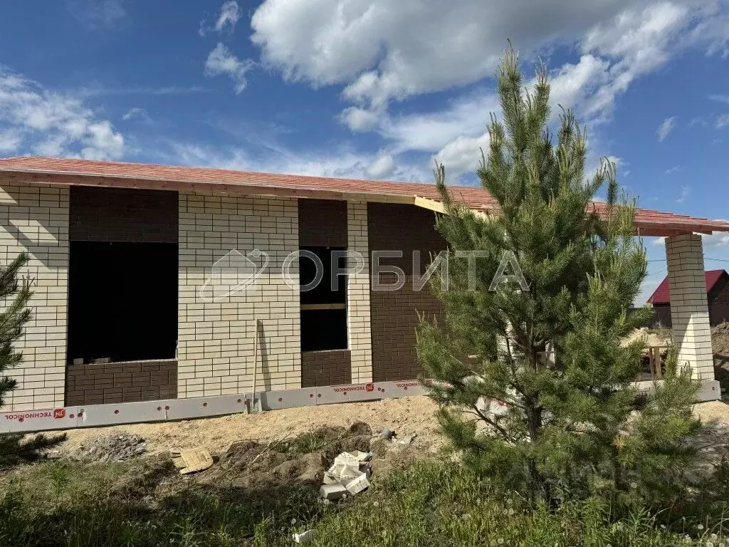 Дом в Тюменская область, Тюменский район, с. Успенка  (85 м) - Фото 1
