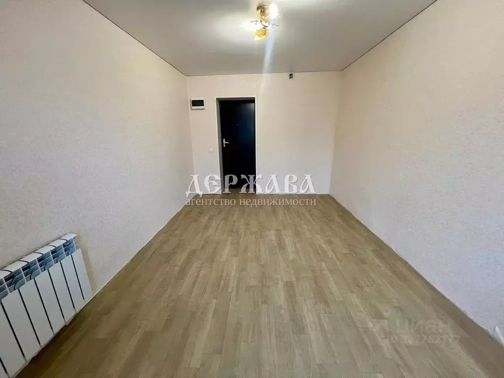 Комната Белгородская область, Старый Оскол пер. Урицкого, 5 (13.0 м) - Фото 1