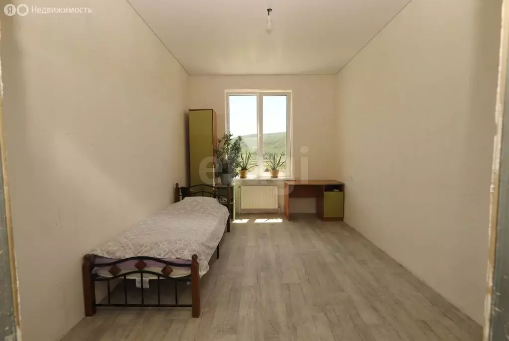 3-комнатная квартира: Долинное, улица Ленина, 22 (74.5 м) - Фото 2