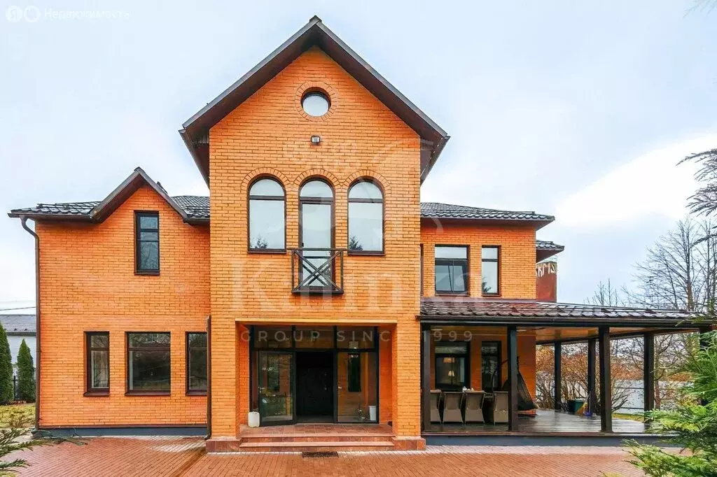 Дом в Марушкино, улица Липовая Аллея, 10 (300 м) - Фото 1