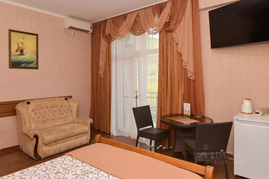 Комната Крым, Алушта ул. Набережная, 24А (25.0 м) - Фото 1