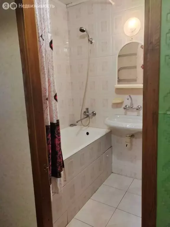 3-комнатная квартира: Сочи, микрорайон Завокзальный, переулок Трунова, ... - Фото 1