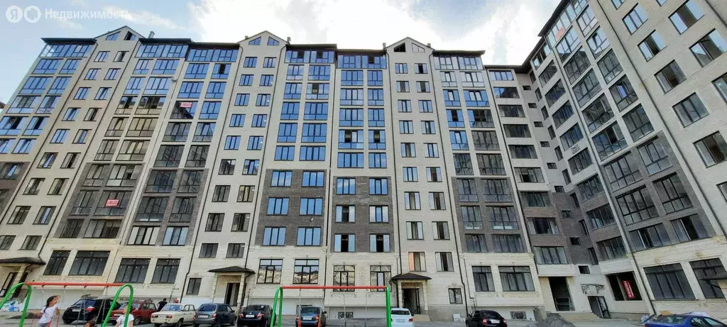 2-комнатная квартира: Нальчик, ул. Тарчокова, 31, 31А (80 м) - Фото 1
