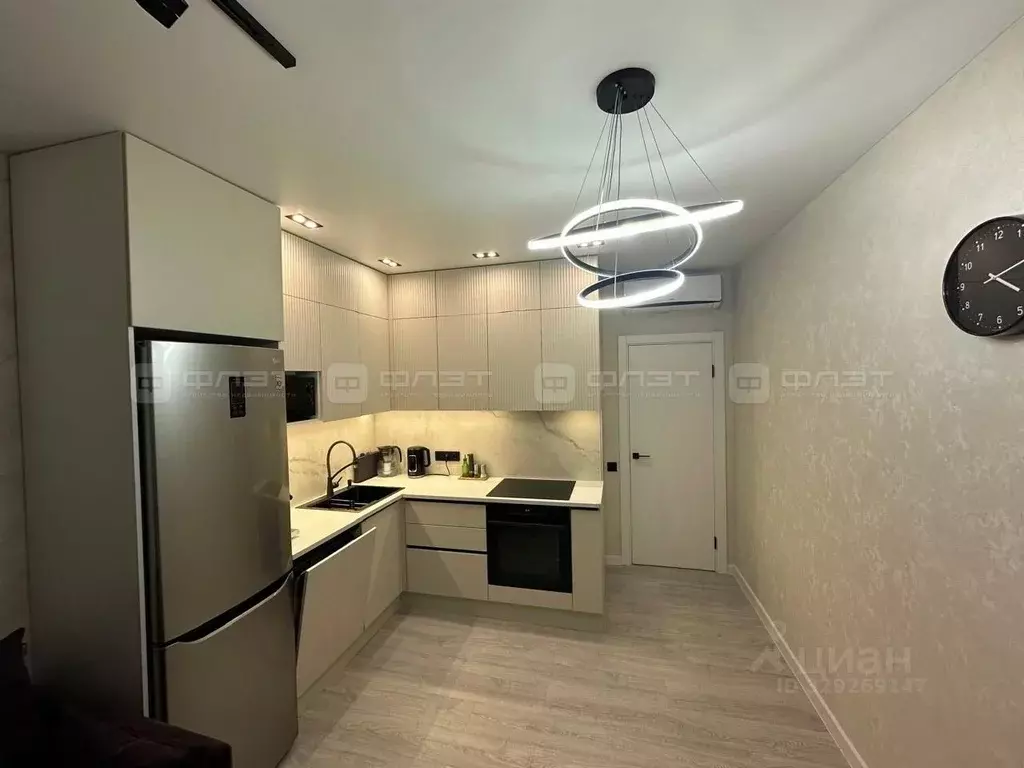 2-к кв. Татарстан, Казань ул. Серова, 50к2 (58.0 м) - Фото 2